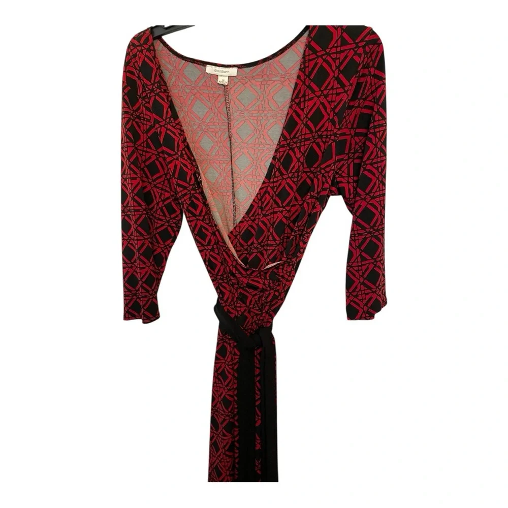 Dressbarn Red and black geometric Patterned Dress - Picture 6 of 8